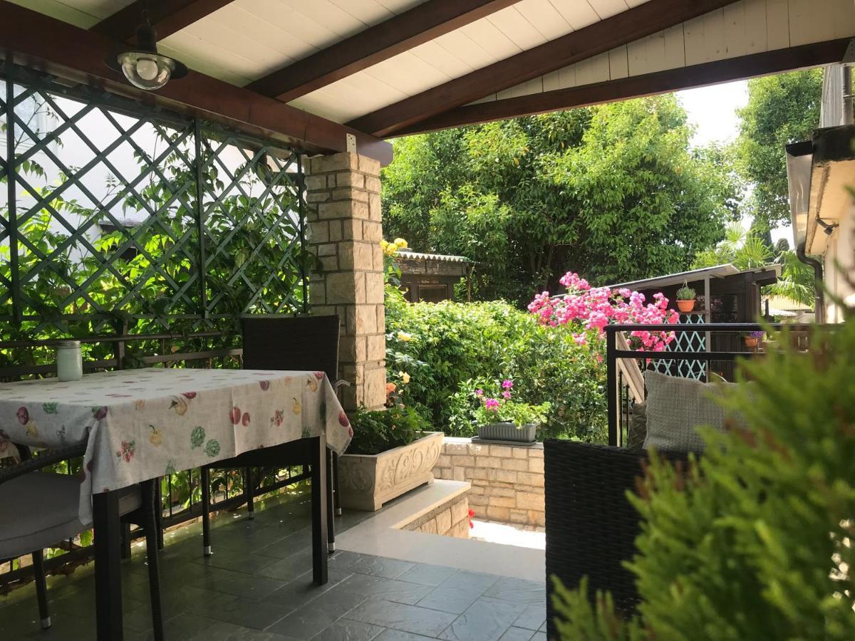 Appartamento App Sorgo Novigrad Istria Esterno foto